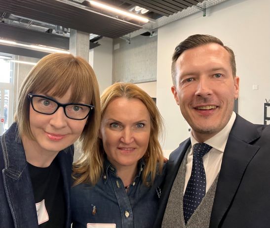Kasia Pieniadz (VP SPBA), Katharina Lasota Heller (SPBA President), Ian Simpson (SPBA Board Member, Moderator of the event)